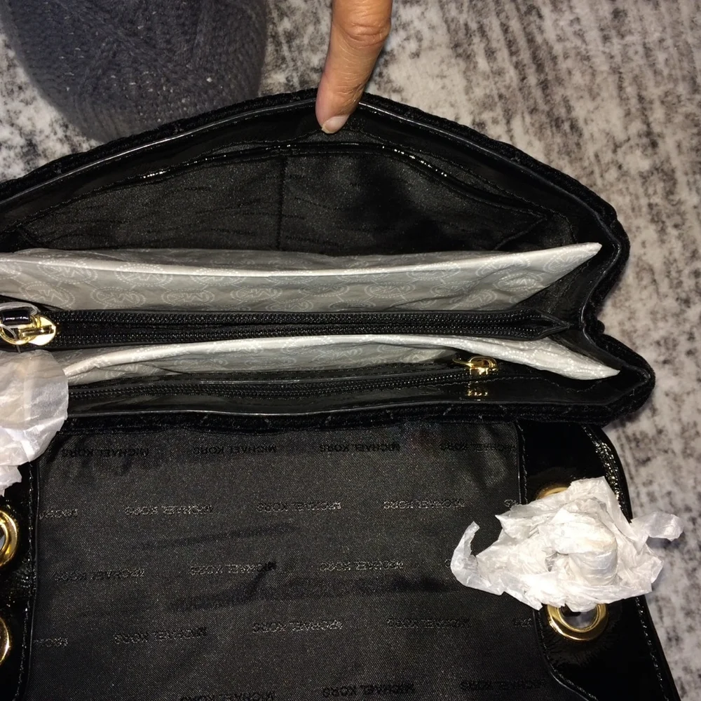 Michael Kors Sloan Large Black Velvet Chain Shoulder Bag - Picture 7 of 10